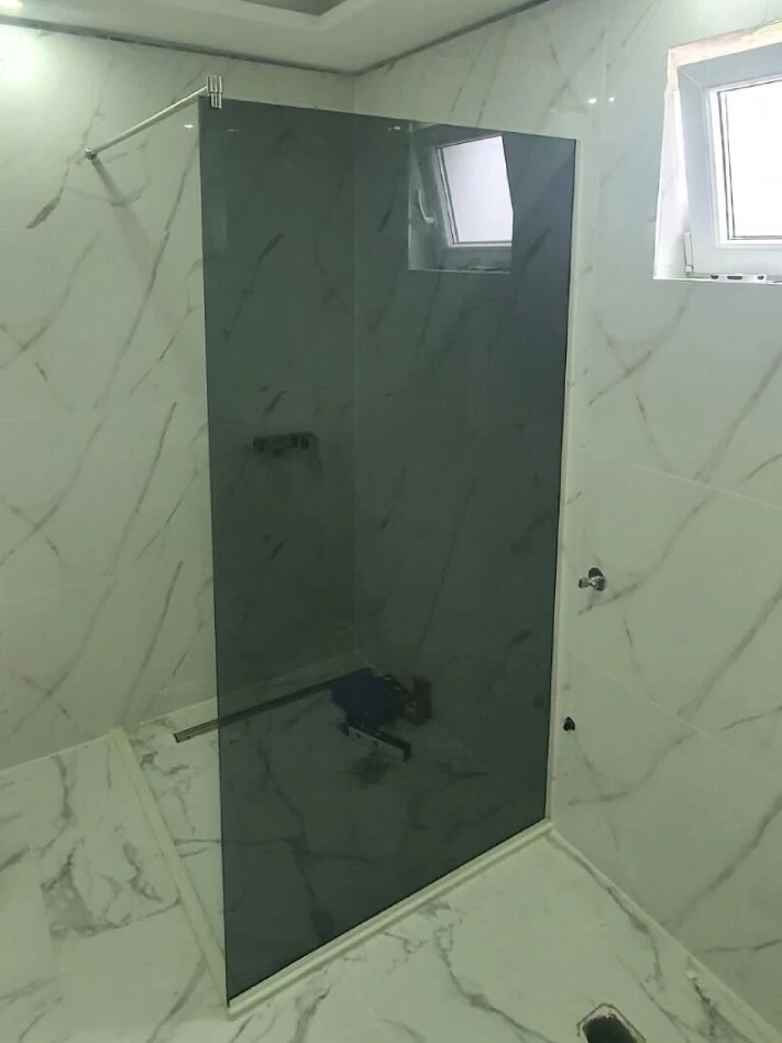 Fiksna Stjenka - Tuš Art